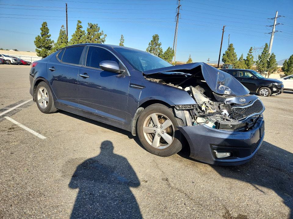 Photo 4 from auction – 2015 KIA OPTIMA with VIN 5XXGM4A75FG482221