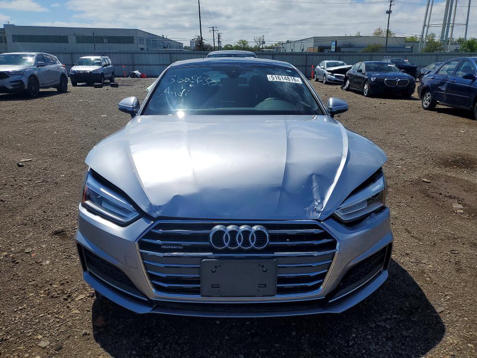 Снимка 5 от търг – 2018 AUDI A5 с VIN WAUDNCF51JA009631