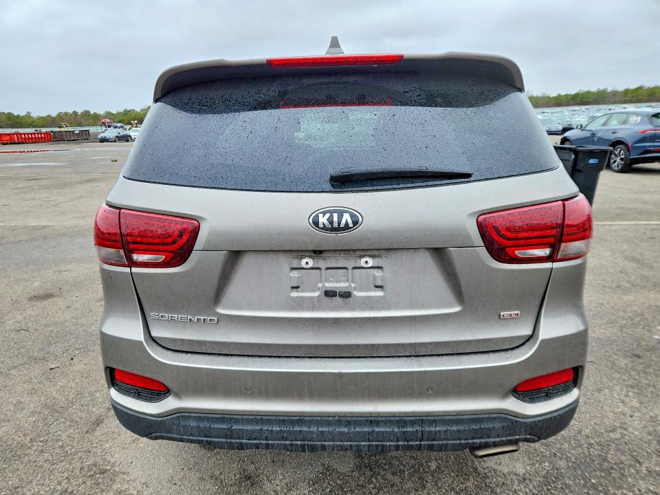 Photo 6 from auction – 2019 KIA SORENTO with VIN 5XYPGDA35KG436138