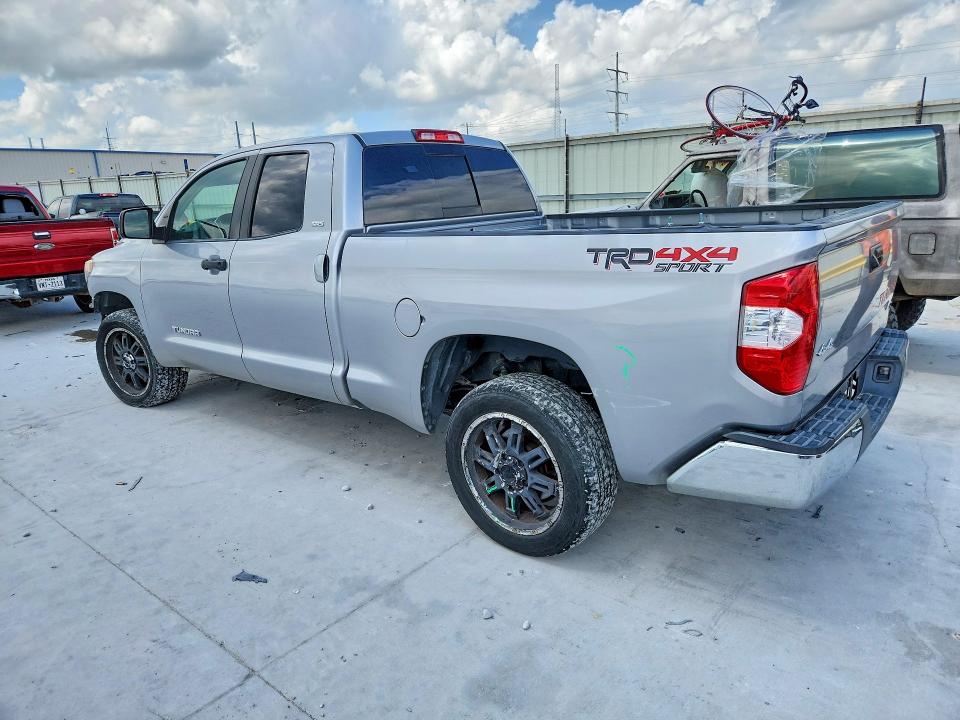 Photo 2 from auction – 2018 TOYOTA TUNDRA with VIN 5TFUM5F18JX075301