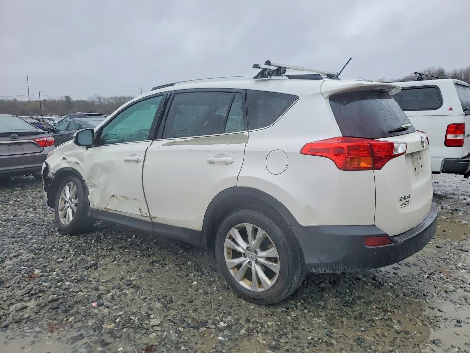 Photo 2 from auction – 2014 TOYOTA RAV4 with VIN 2T3DFREV7EW202992