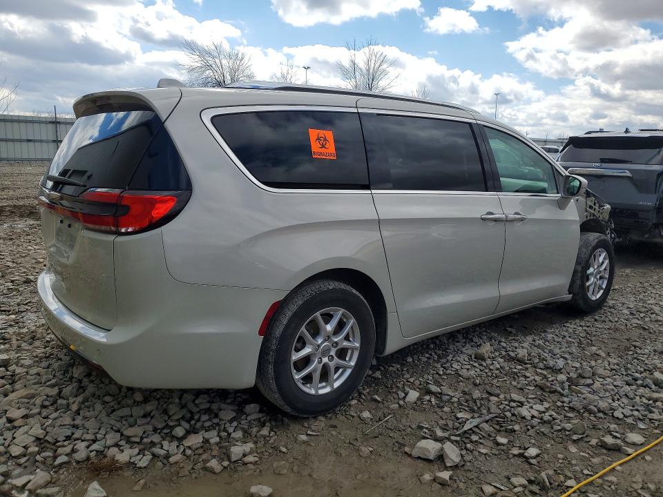 Photo 3 from auction – 2021 CHRYSLER PACIFICA with VIN 2C4RC1BGXMR588516