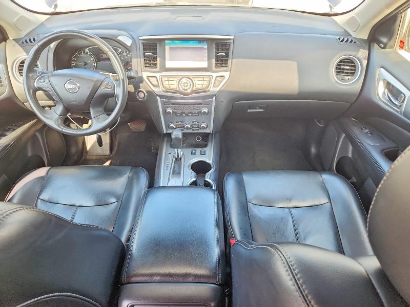 Photo 8 from auction – 2017 NISSAN PATHFINDER with VIN 5N1DR2MN1HC675855