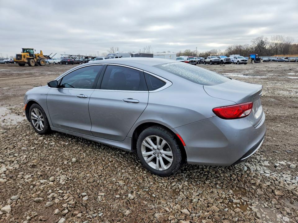 Foto 2 de la subasta – 2015 CHRYSLER 200 con VIN 1C3CCCAB9FN730821