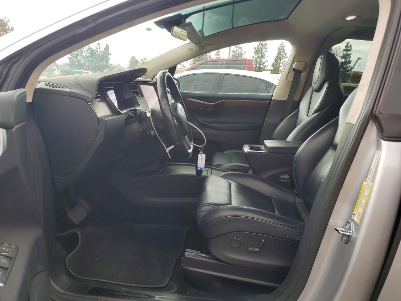 صورة رقم 7 من المزاد - 2018 TESLA MODEL X مع VIN 5YJXCBE29JF115372