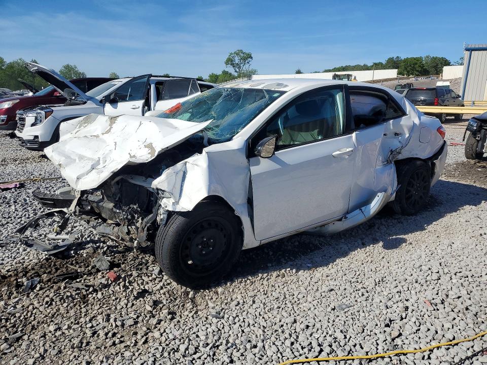 Снимка 1 от търг – 2016 TOYOTA COROLLA с VIN 5YFBURHE3GP382705