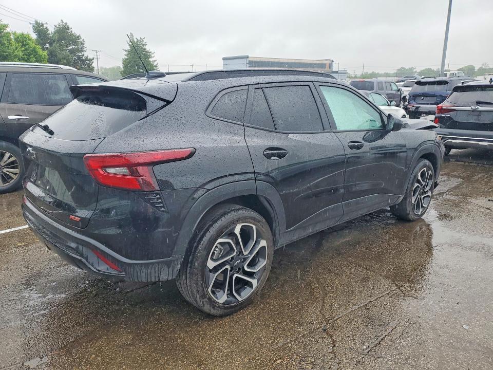 Photo 3 from auction – 2025 CHEVROLET TRAX with VIN KL77LJEPXSC168454