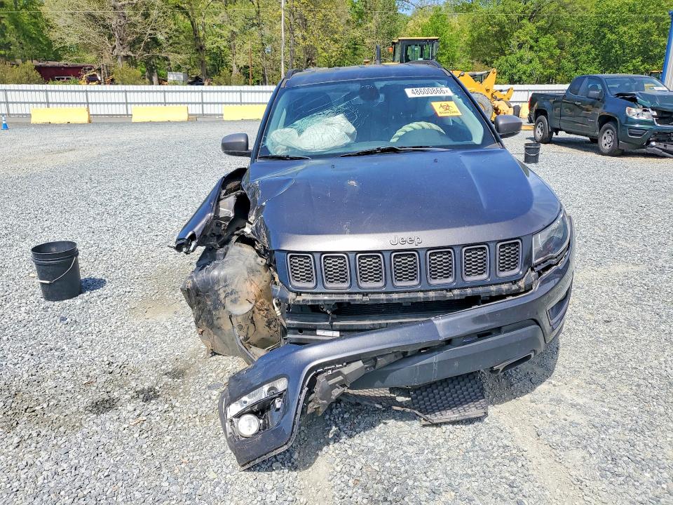 Photo 5 from auction – 2019 JEEP COMPASS with VIN 3C4NJDDB5KT627546