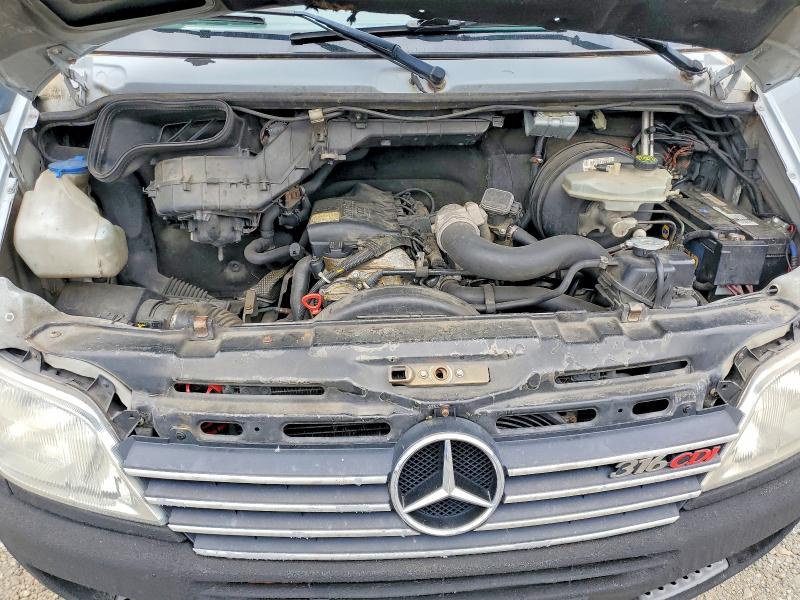 Photo 12 from auction – 2005 DODGE SPRINTER with VIN WD8PD644455802911