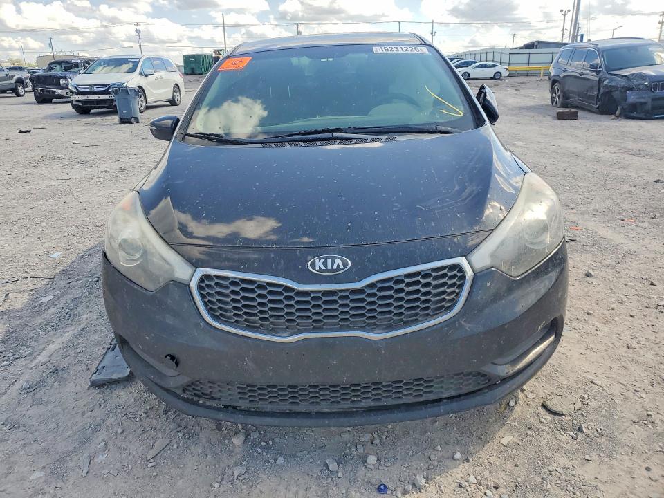 Photo 5 from auction – 2016 KIA FORTE with VIN KNAFX4A6XG5483751