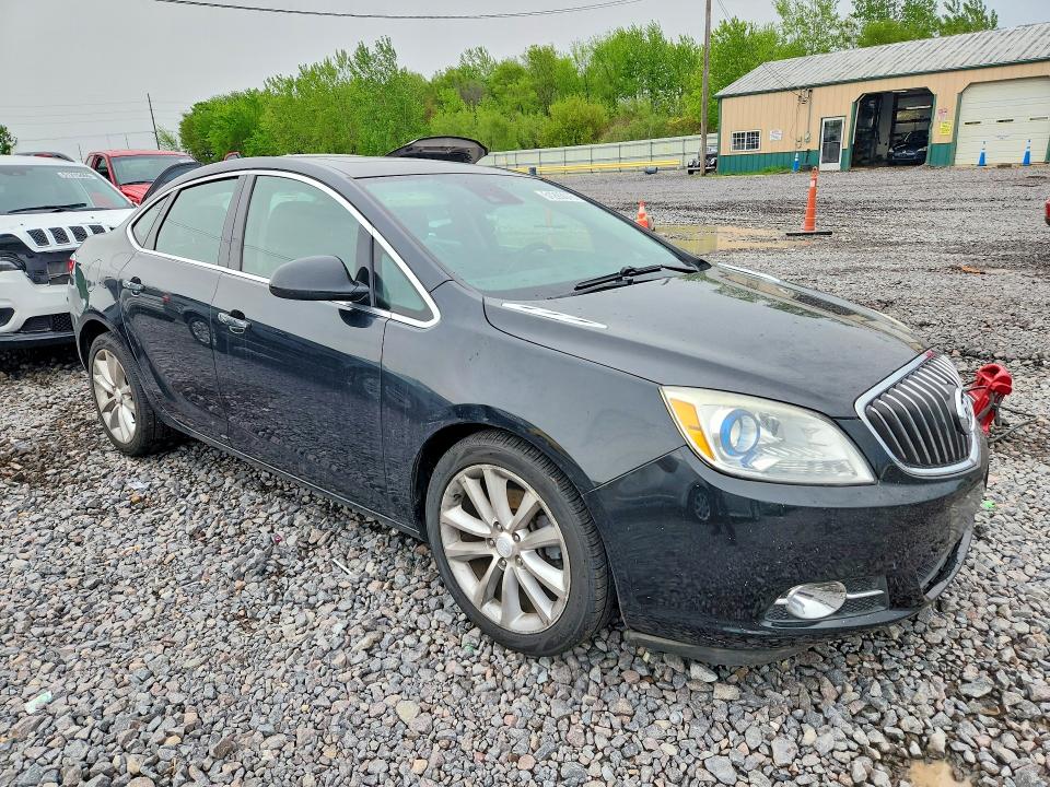 Photo 4 from auction – 2014 BUICK VERANO with VIN 1G4PS5SK6E4137072