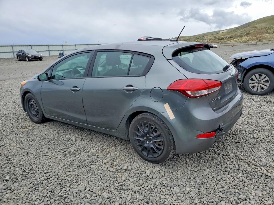 Photo 2 from auction – 2016 KIA FORTE5 with VIN KNAFK5A88G5603262