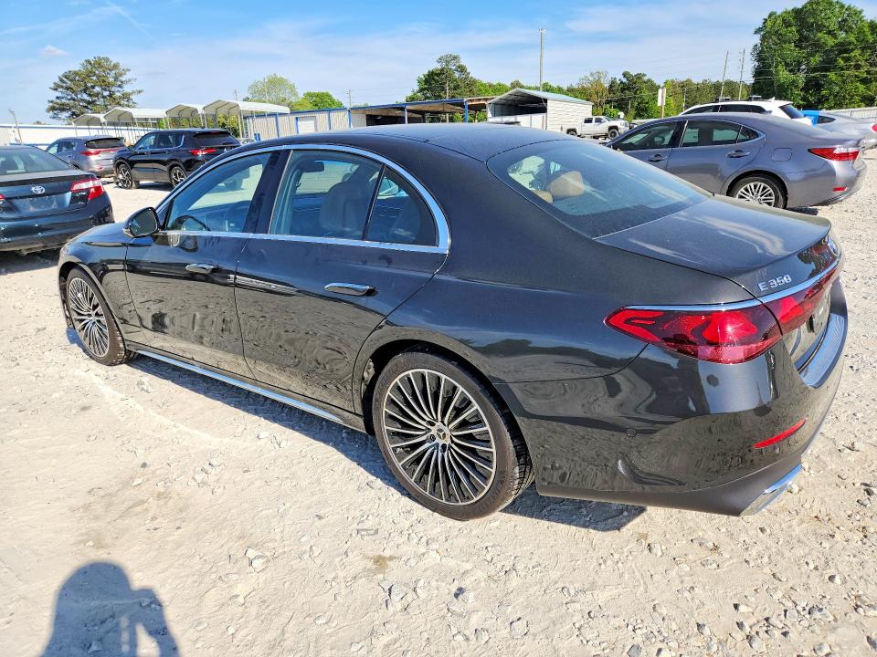 Photo 2 from auction – 2024 MERCEDES BENZ E with VIN W1KLF4HB8RA025587