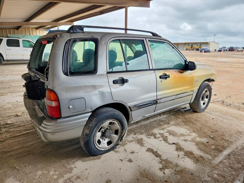 Photo 3 from auction – 2001 SUZUKI VITARA with VIN 2S3TE52V616105771