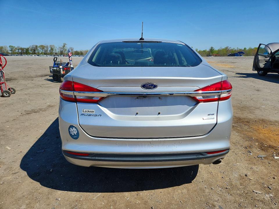 Photo 6 from auction – 2017 FORD FUSION with VIN 3FA6P0HD5HR309929