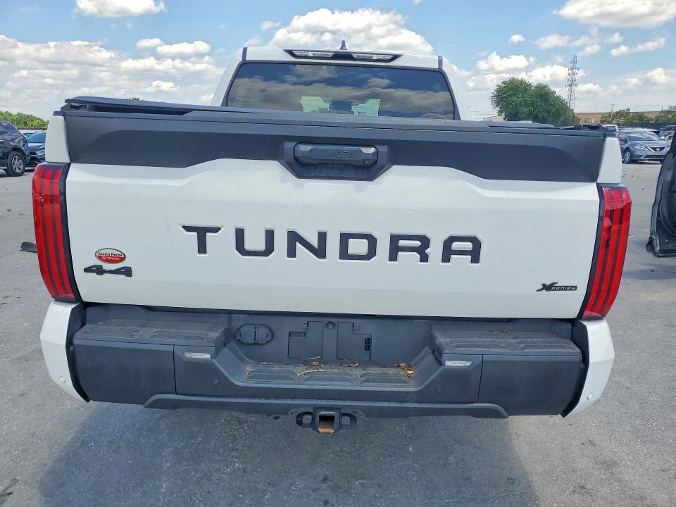 Photo 6 from auction – 2024 TOYOTA TUNDRA with VIN 5TFLA5DB8RX204360