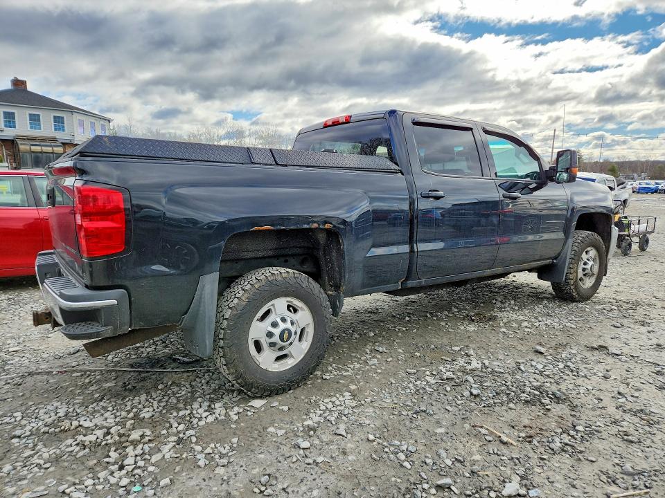 Photo 3 from auction – 2015 CHEVROLET SILVERADO with VIN 1GC1KVEGXFF660327
