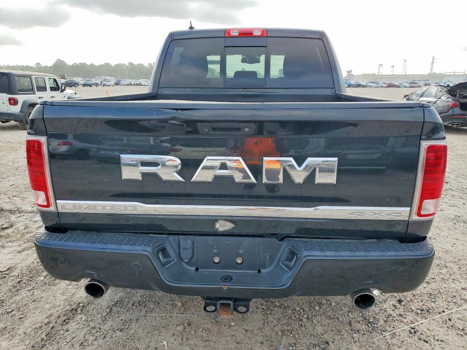 Снимка 6 от търг – 2018 RAM 1500 с VIN 1C6RR7PT7JS263735