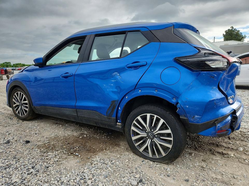 Photo 2 from auction – 2022 NISSAN KICKS with VIN 3N1CP5CV4NL521619