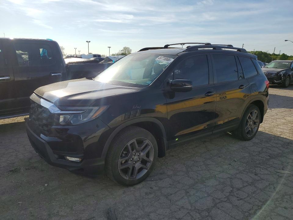 HONDA PASSPORT 2023 with VIN 5FNYF8H52PB013909 - Photo from auction