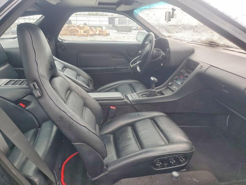 Photo 10 from auction – 1987 PORSCHE 928 with VIN WP0JB0926HS862139