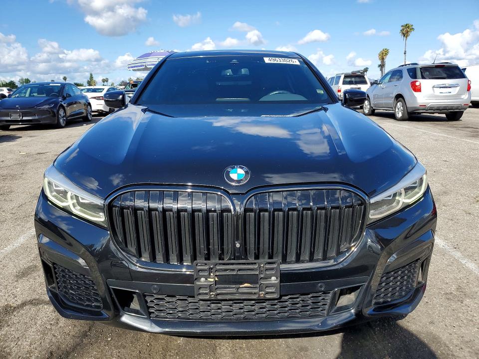 Photo 5 from auction – 2021 BMW 740 with VIN WBA7T2C0XMCF16447
