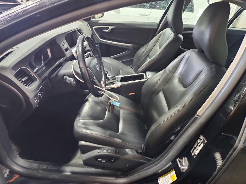 Photo 7 from auction – 2015 VOLVO S60 with VIN YV1612TK8F1348867