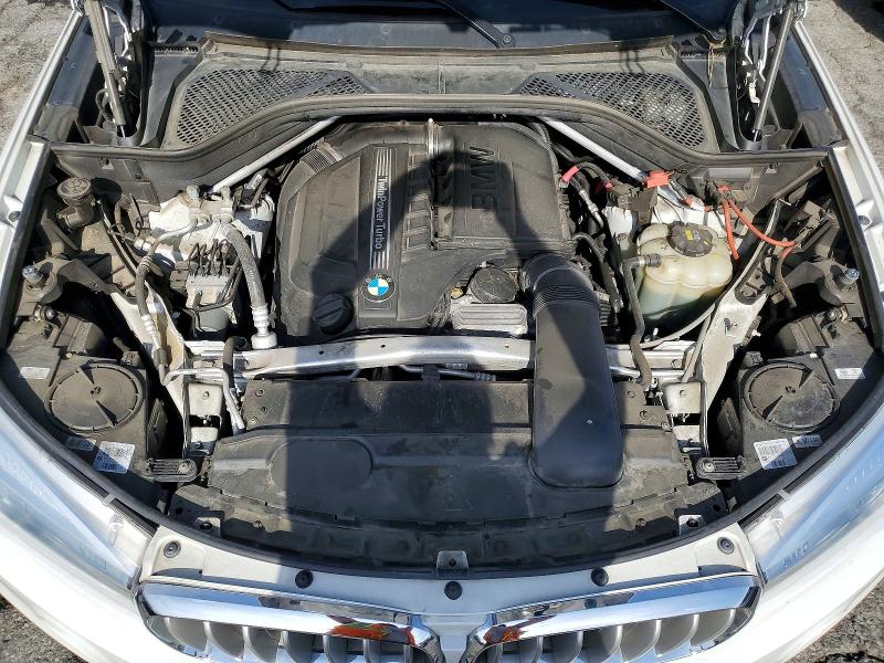Foto 12 de la subasta – 2018 BMW X5 con VIN 5UXKR2C51J0X08792