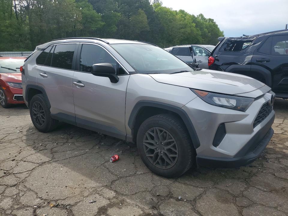 Photo 4 from auction – 2021 TOYOTA RAV4 with VIN 2T3H1RFV5MC146310