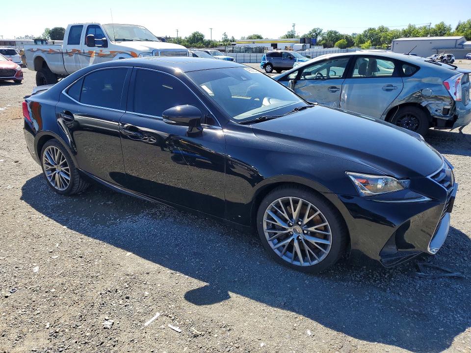 Photo 4 from auction – 2017 LEXUS IS 300 with VIN JTHCM1D20H5023228