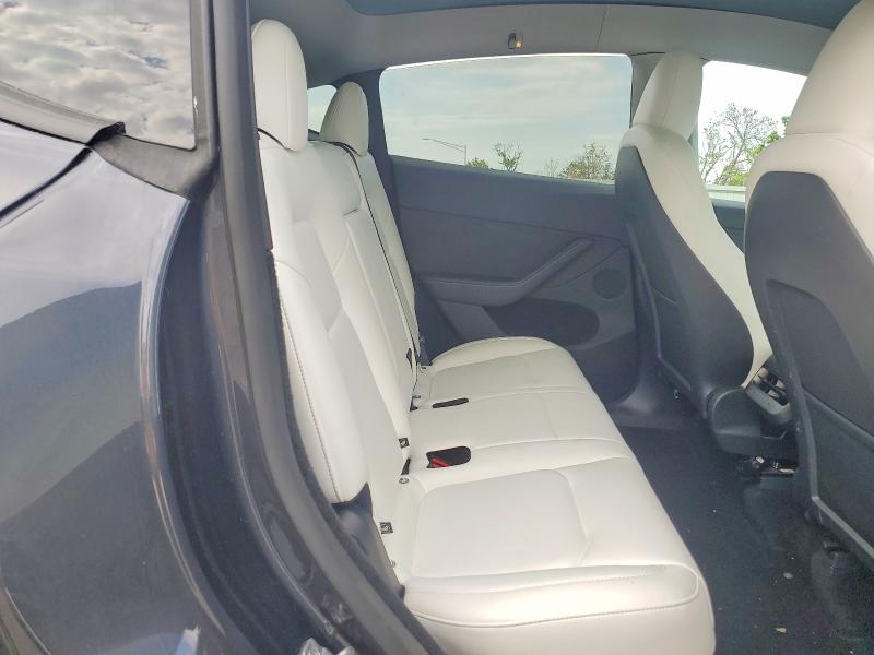 Photo 10 from auction – 2025 TESLA MODEL Y with VIN 7SAYGDEF9SA345664