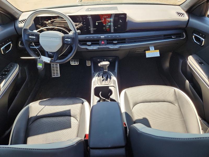 Foto 8 de la subasta – 2025 KIA K4 con VIN 3KPFW4DC4SE083382