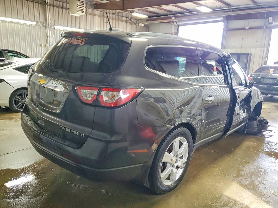 Photo 3 from auction – 2016 CHEVROLET TRAVERSE with VIN 1GNKVGKD1GJ277951