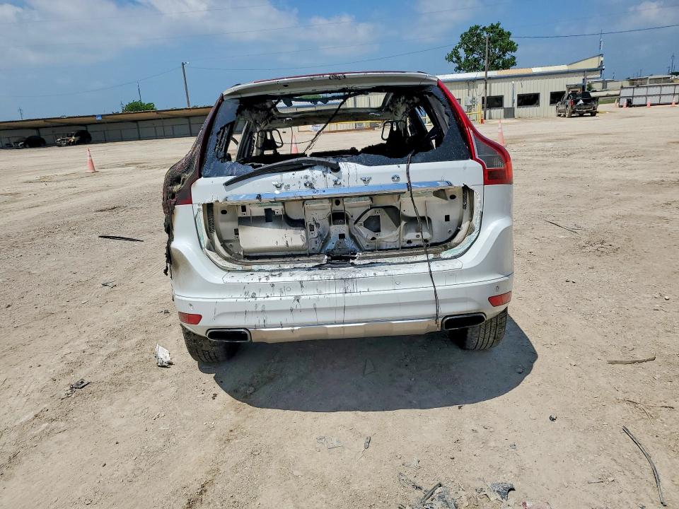 Photo 6 from auction – 2015 VOLVO XC60 with VIN YV440MDK4F2689409
