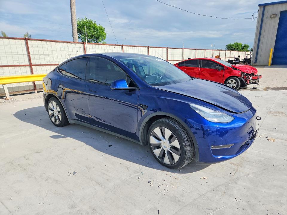 Photo 4 from auction – 2021 TESLA MODEL Y with VIN 5YJYGAEE3MF196158