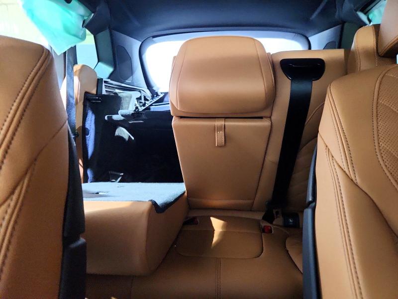 Photo 10 from auction – 2026 BMW X5 with VIN 5UX23EU01T9160765