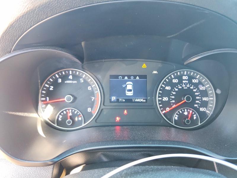 Photo 9 from auction – 2019 KIA OPTIMA with VIN 5XXGT4L3XKG329034