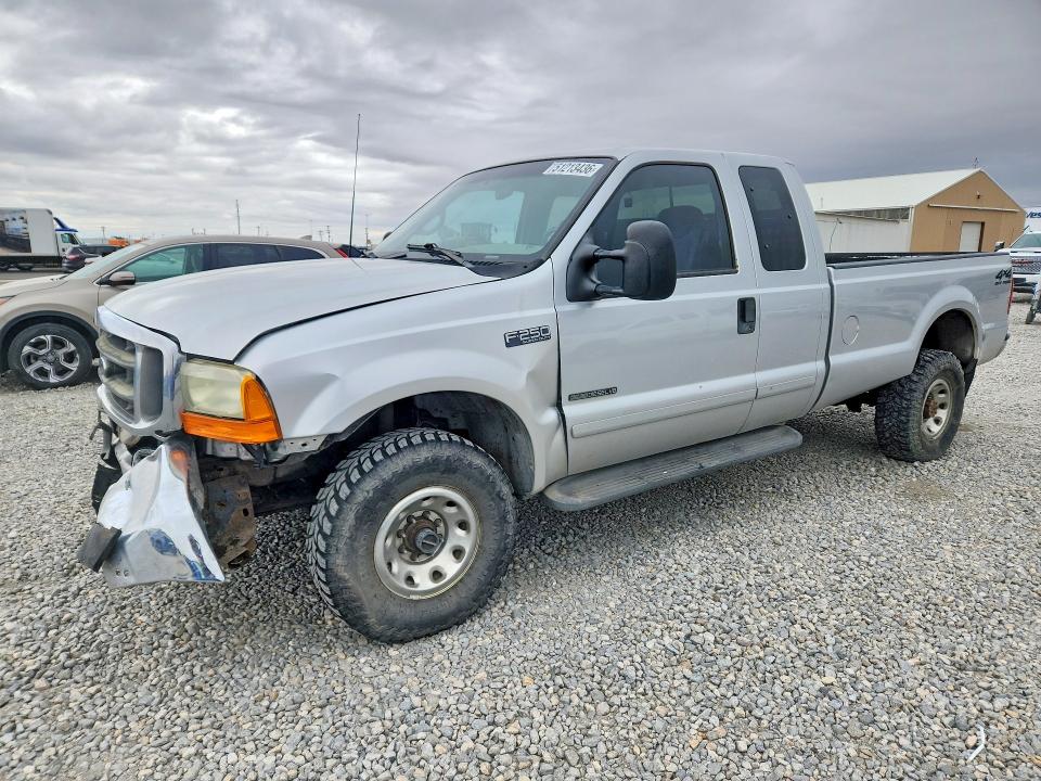 FORD F250 2001 with VIN 1FTNX21F01EA79979 - Photo from auction
