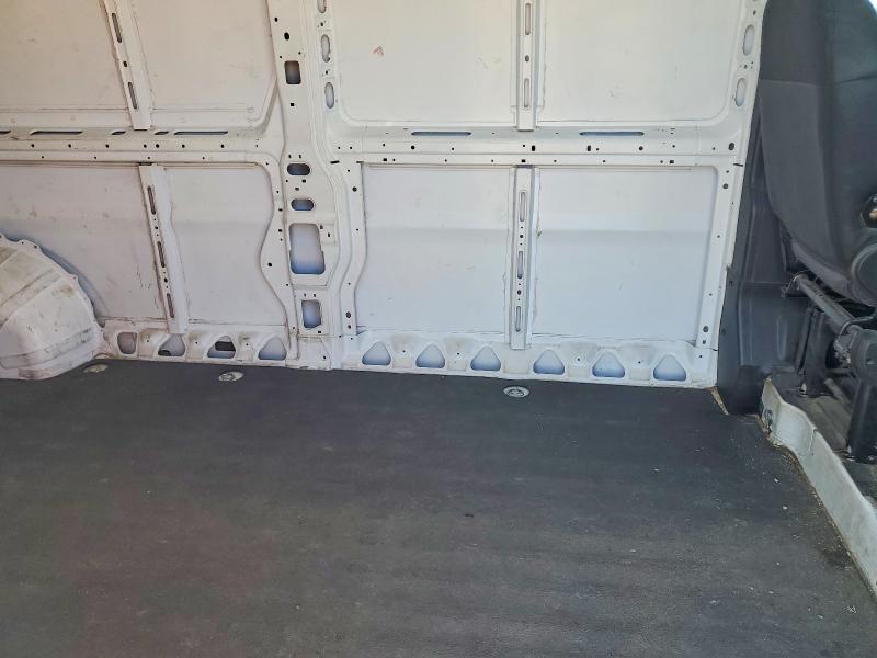 Photo 11 from auction – 2025 RAM PROMASTER 1500 with VIN 3C6LRVDG3SE515535