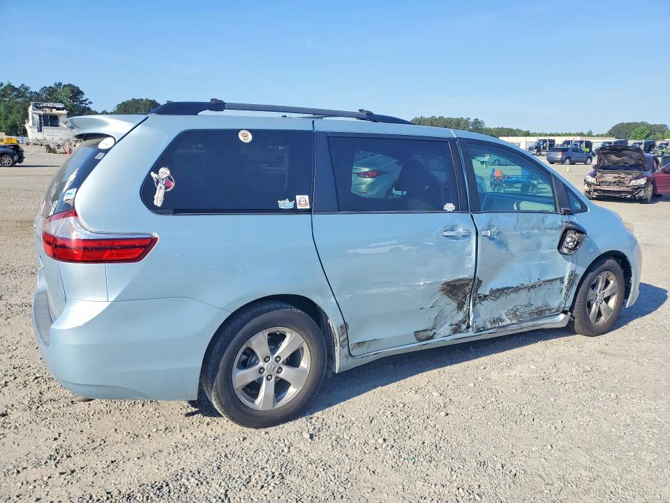 Photo 3 from auction – 2016 TOYOTA SIENNA with VIN 5TDKK3DC4GS691064
