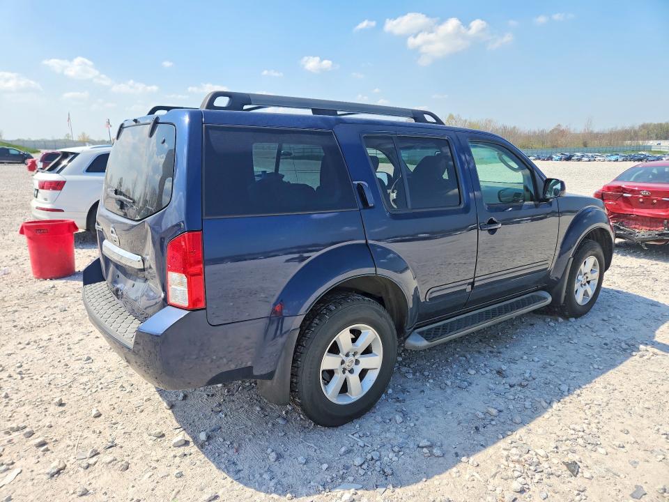 Photo 3 from auction – 2012 NISSAN PATHFINDER with VIN 5N1AR1NB6CC631215