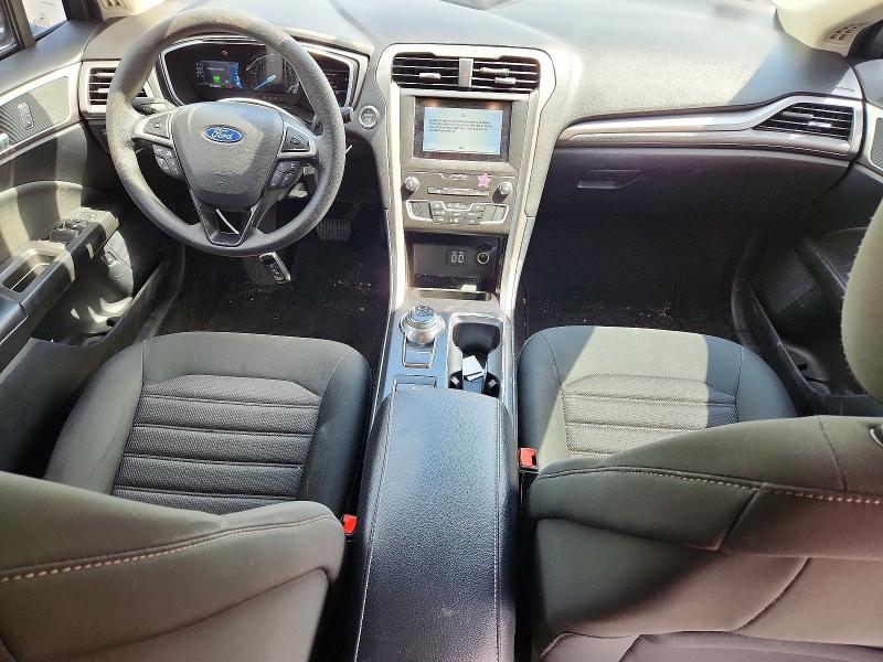 Zdjęcie 8 z aukcji – 2019 FORD FUSION z VIN 3FA6P0LU6KR158968