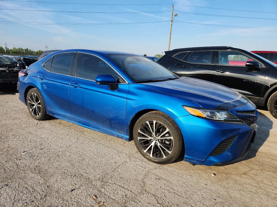 Photo 4 from auction – 2020 TOYOTA CAMRY with VIN 4T1G11AK4LU305365