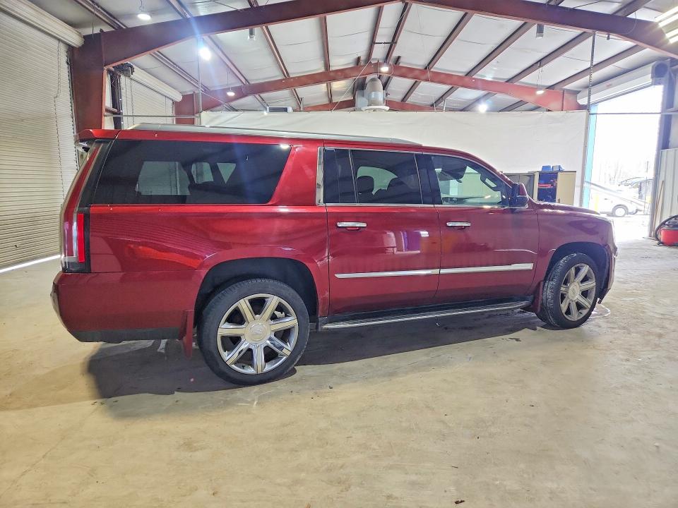 Photo 3 from auction – 2017 CADILLAC ESCALADE with VIN 1GYS4HKJ3HR111094
