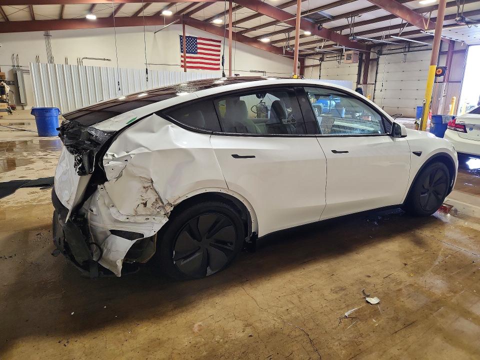 Photo 3 from auction – 2026 TESLA MODEL Y with VIN 7SAYGDEE5TA581978