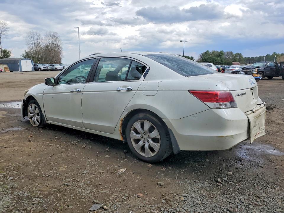 Photo 2 from auction – 2008 HONDA ACCORD with VIN 1HGCP36818A031465