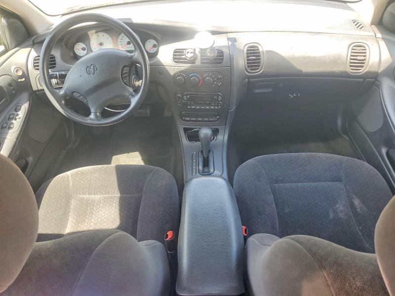 Photo 8 from auction – 2002 DODGE INTREPID with VIN 2B3HD46RX2H158978
