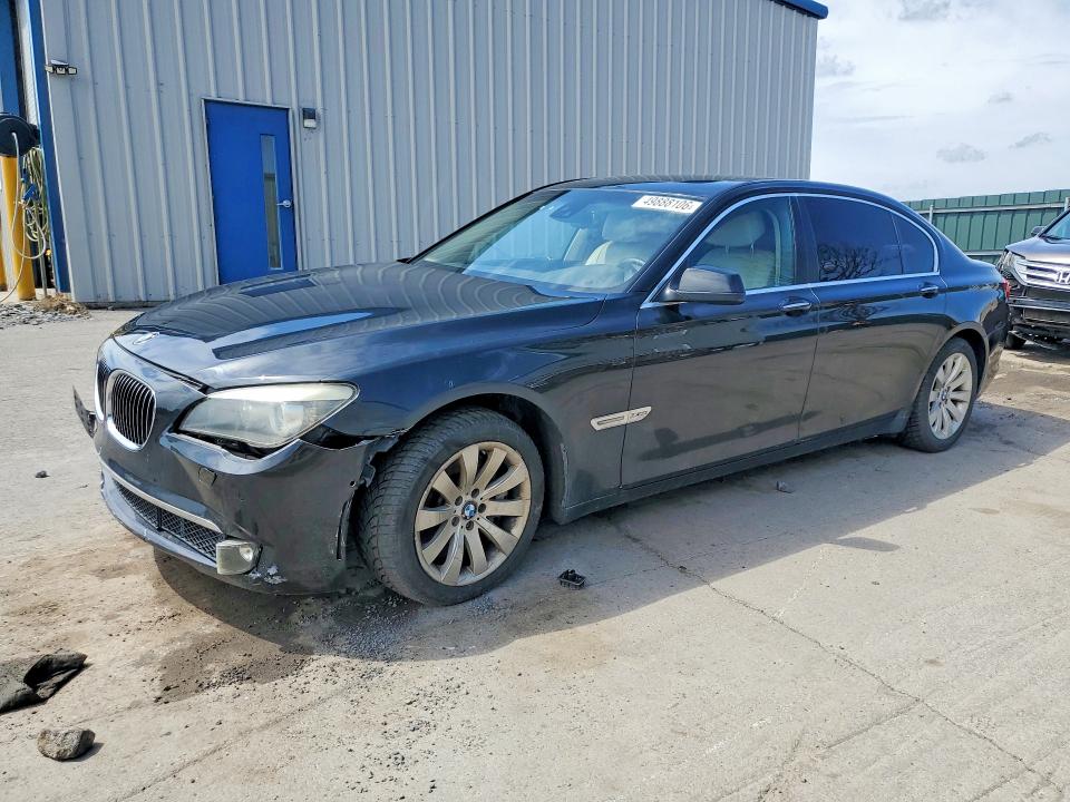 BMW 750 2010 with VIN WBAKC8C58AC430636 - Photo from auction