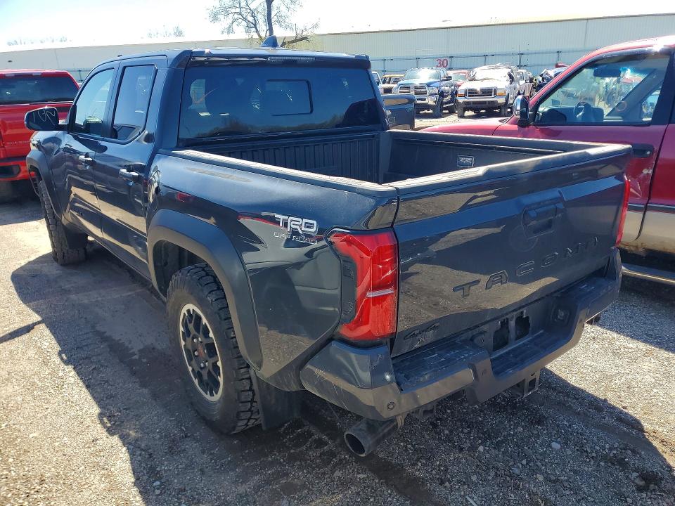 Photo 2 from auction – 2024 TOYOTA TACOMA with VIN 3TMLB5JN5RM057528