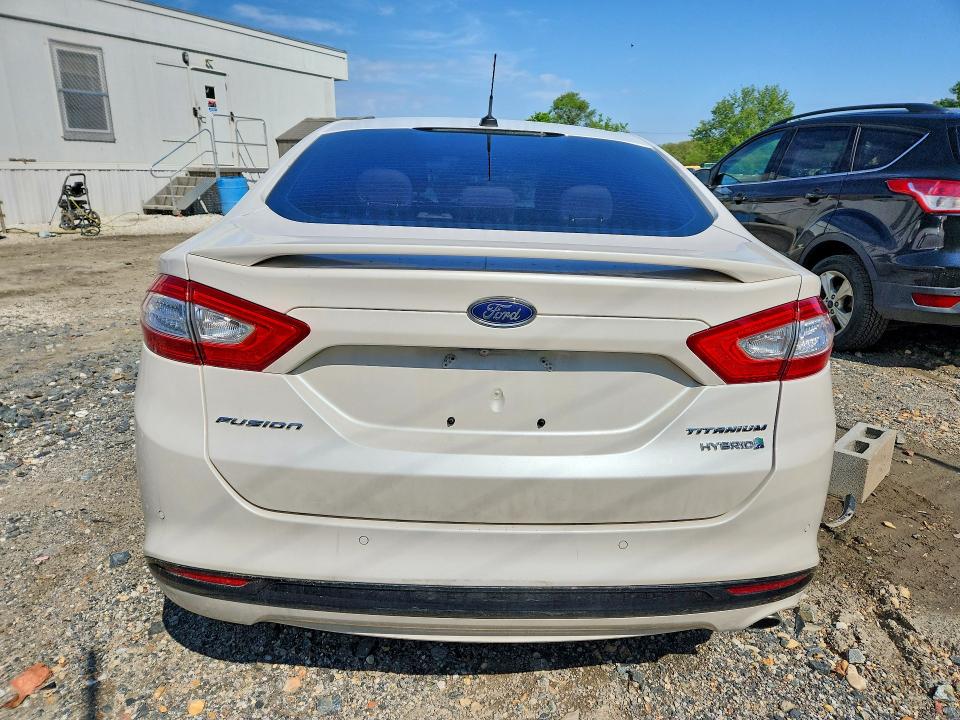 Photo 6 from auction – 2015 FORD FUSION with VIN 3FA6P0RU7FR301598